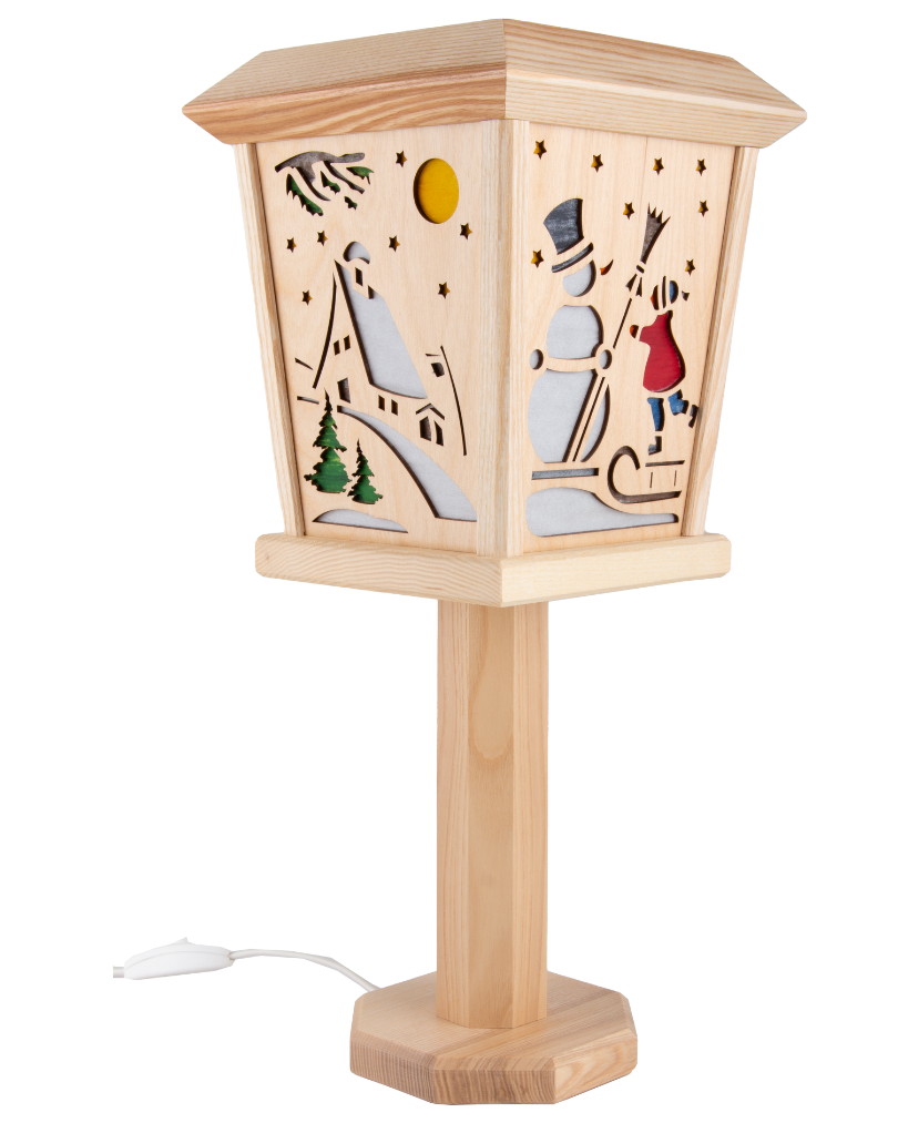 Leuchtende Geschichten aus Holz – Die Standlaternen von Sven Harzer